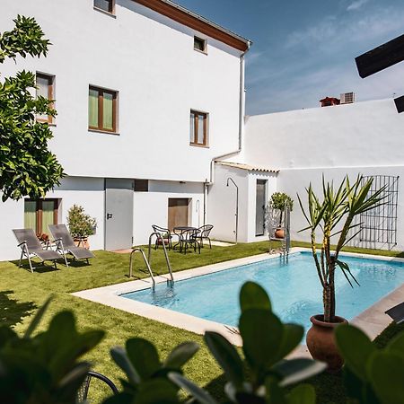 Hostal Aznaitin Baeza Buitenkant foto