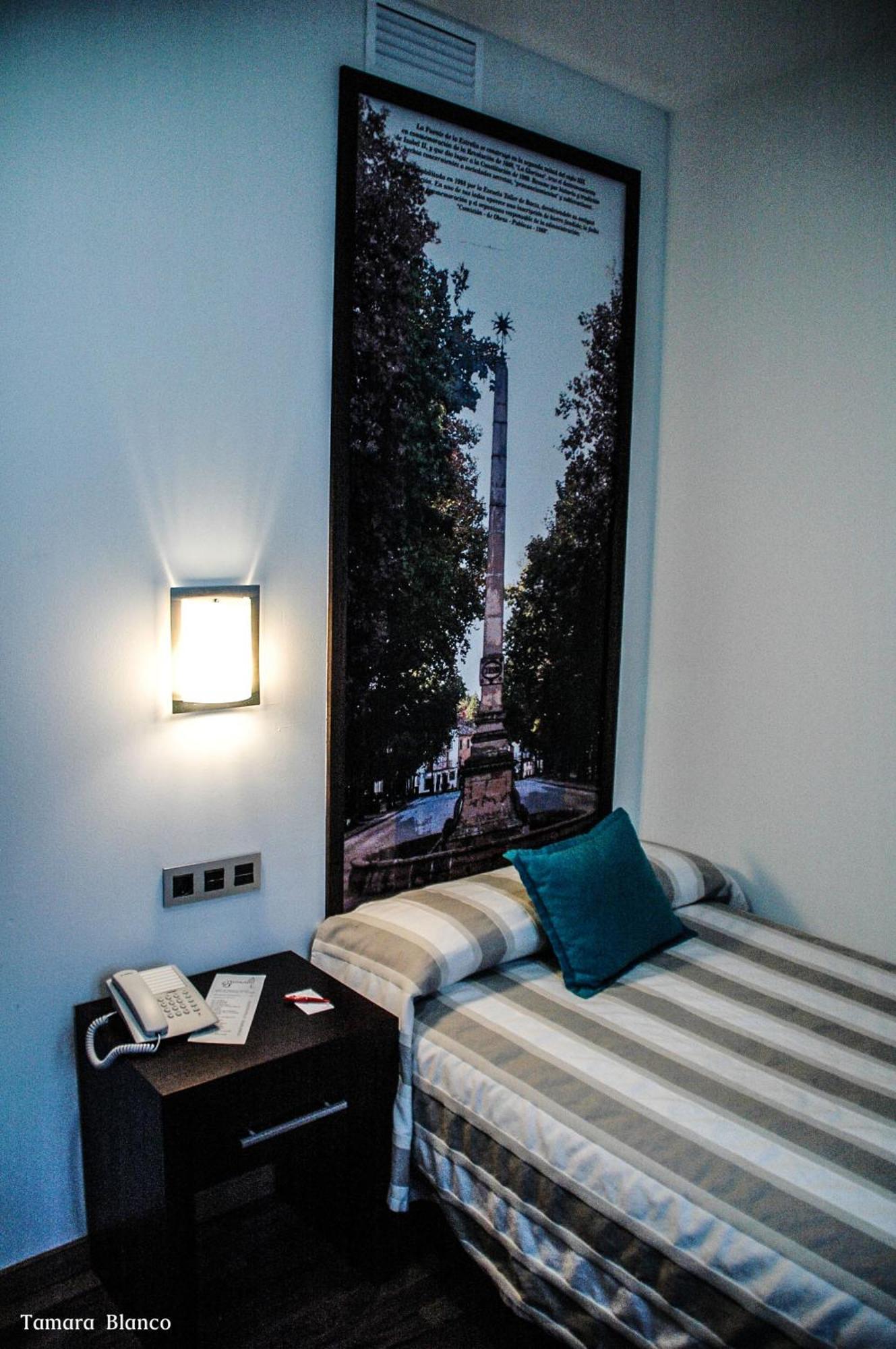 Hostal Aznaitin Baeza Kamer foto