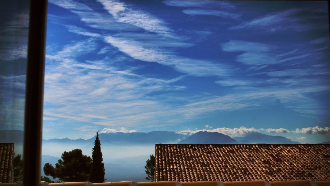 Hostal Aznaitin Baeza Buitenkant foto