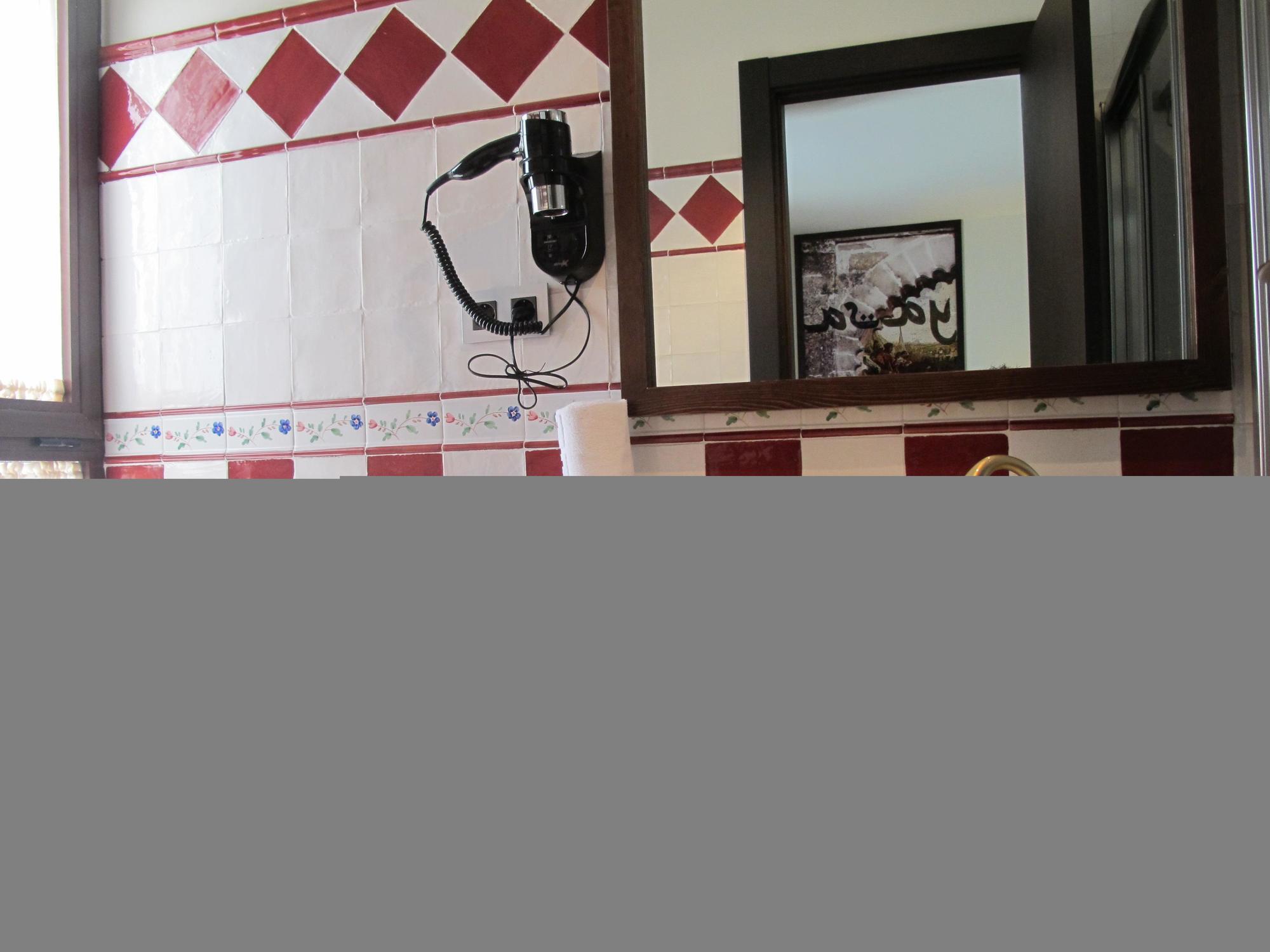 Hostal Aznaitin Baeza Buitenkant foto